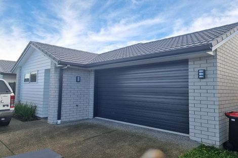 Photo of property in 103 Hills View Drive, Papamoa, 3118