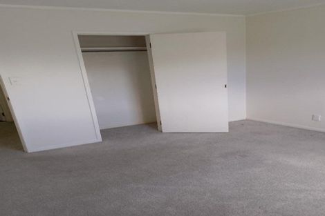 Photo of property in 2/8 Quiet Street, Te Atatu South, Auckland, 0610
