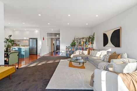 Photo of property in 18 Campbell Street, Karori, Wellington, 6012