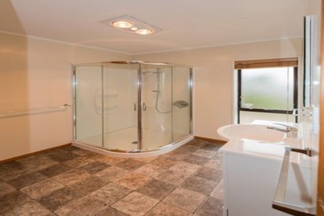 Photo of property in 1/51 Nigel Road, Browns Bay, Auckland, 0630