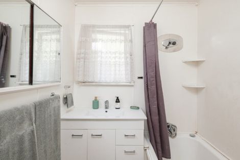 Photo of property in 65 Daphne Street, Outer Kaiti, Gisborne, 4010