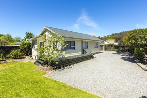 Photo of property in 174 Akatarawa Road, Birchville, Upper Hutt, 5018