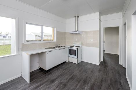 Photo of property in 12 Stuckey Street, Levin, 5510