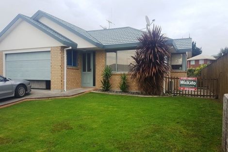 Photo of property in 8a Lloyd Drive, Nawton, Hamilton, 3200