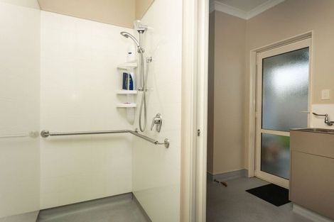 Photo of property in 118 Guy Street, Dannevirke, 4930