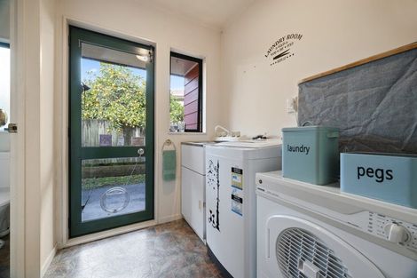 Photo of property in 8d Bell Road, Western Heights, Rotorua, 3015