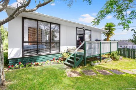 Photo of property in 29 Abbotleigh Avenue, Te Atatu Peninsula, Auckland, 0610