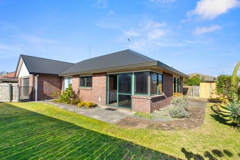 Photo of property in 88 Evans Road, Papamoa Beach, Papamoa, 3118