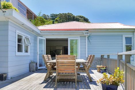 Photo of property in 33 Reuben Avenue, Brooklyn, Wellington, 6021