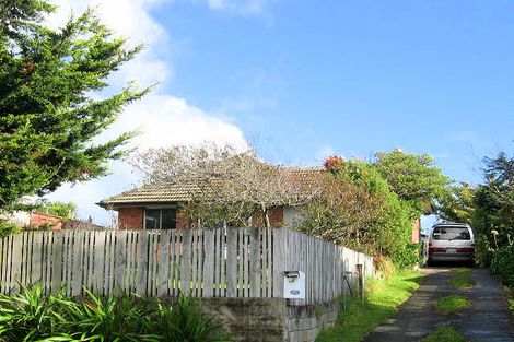 Photo of property in 12 Chums Road, Paraparaumu Beach, Paraparaumu, 5032