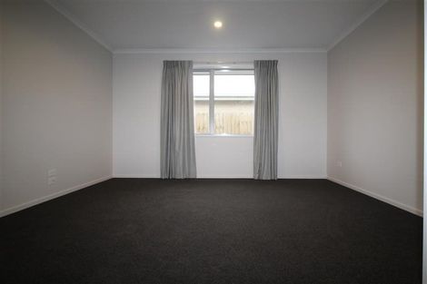 Photo of property in 7 Hineaari Street, Marshland, Christchurch, 8083