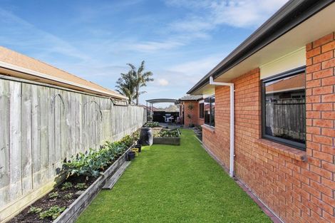 Photo of property in 19 Elmbridge Place, Owhata, Rotorua, 3010