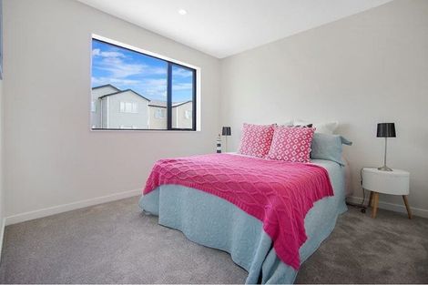 Photo of property in 14 Laquinta Place, Flat Bush, Auckland, 2019