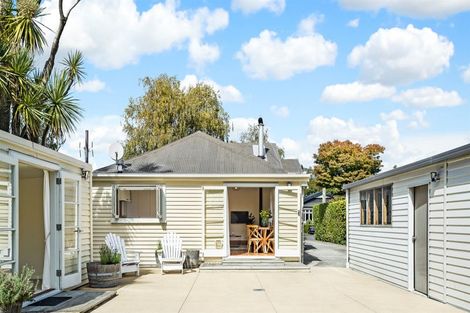 Photo of property in 57 Martin Avenue, Beckenham, Christchurch, 8023