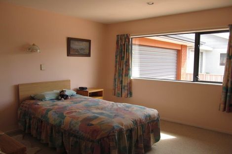 Photo of property in 4 Mayfair Grove, Alexandra, 9320