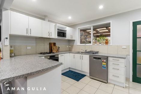 Photo of property in 10/85 Edmonton Road, Henderson, Auckland, 0612