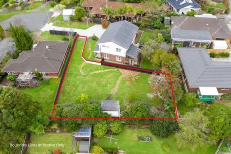 Photo of property in 21 Wilbur Place, Pakuranga Heights, Auckland, 2010