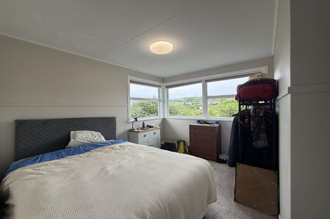 Photo of property in 6 Lenox Grove, Johnsonville, Wellington, 6037