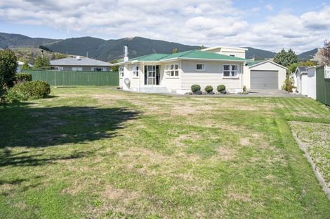 Photo of property in 19 Dickens Street, Stoke, Nelson, 7011