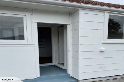 Photo of property in 16 Kakapo Place, Papatoetoe, Auckland, 2025