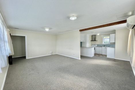 Photo of property in 5 Ingram Street, Naenae, Lower Hutt, 5011