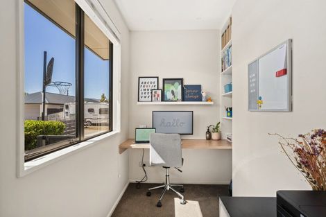 Photo of property in 12 Warbler Lane, Albert Town, Wanaka, 9305