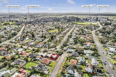 Photo of property in 1/7 Tarbett Road, Hillcrest, Hamilton, 3216