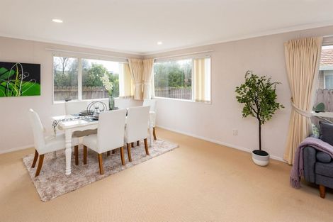 Photo of property in 2/16c Edendale Road, Somerville, Auckland, 2014