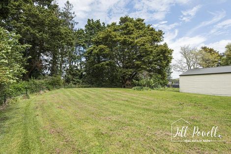 Photo of property in 32 Franklin Road, Paparoa, 0571