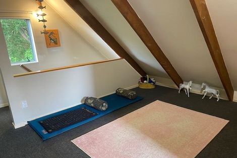 Photo of property in 19 John Road, Stanmore Bay, Whangaparaoa, 0932