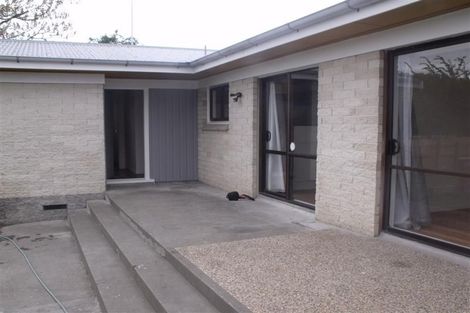 Photo of property in 16 Mangarau Crescent, Havelock North, 4130