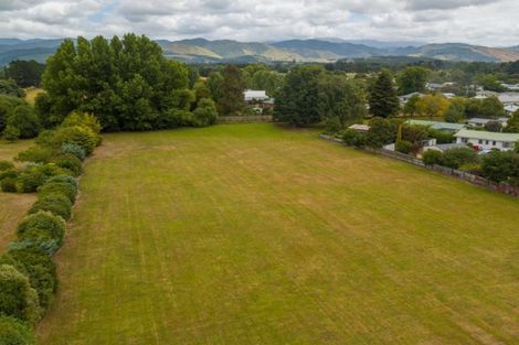 Photo of property in 11 Rexwood Estate, Carterton, 5713