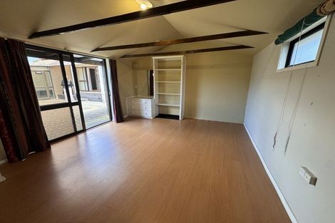 Photo of property in 30 Hamilton Avenue, Ilam, Christchurch, 8041