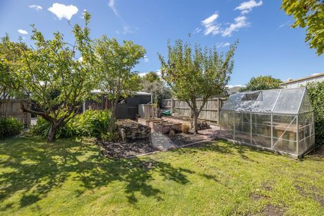 Photo of property in 124 Mcfaddens Road, St Albans, Christchurch, 8052