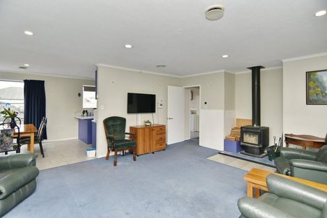Photo of property in 23 Mackworth Street, Woolston, Christchurch, 8062