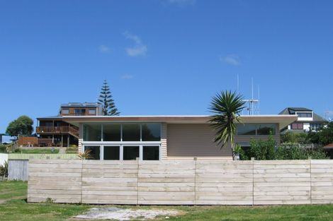 Photo of property in 17 Taylor Road, Papamoa Beach, Papamoa, 3118