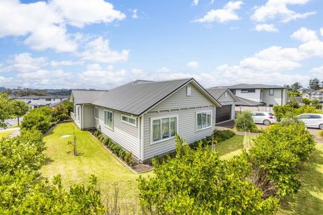 Photo of property in 76 Madison Terrace, Silverdale, 0932