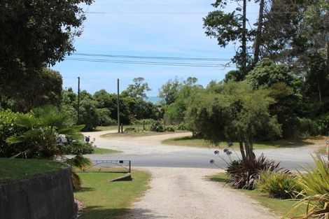 Photo of property in 211 Patons Rock Road, Patons Rock, Takaka, 7182