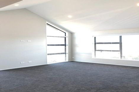 Photo of property in 10 Fetter Lane, Paerata, 2124