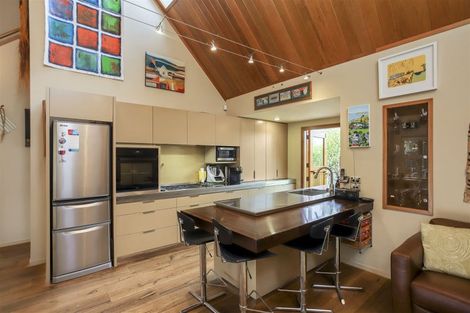 Photo of property in 32 North Road, Clevedon, Papakura, 2582