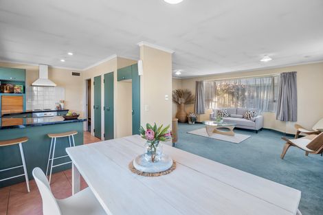 Photo of property in 20 Augustus Street, Carterton, 5713