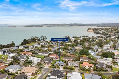 Photo of property in 7 Tranquility Rise, Mellons Bay, Auckland, 2014
