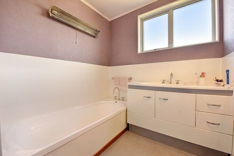 Photo of property in 28 Koa Street, Gore, 9710