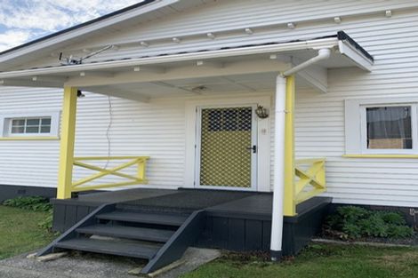 Photo of property in 24 Farmer Street, Te Aroha, 3320