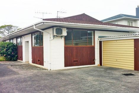 Photo of property in 2/28 Salisbury Road, Birkdale, Auckland, 0626