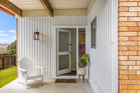 Photo of property in 5 Kotinga Avenue, Glen Eden, Auckland, 0602