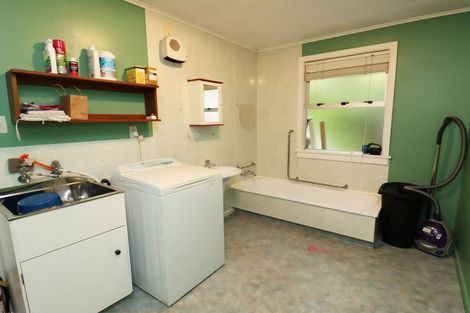 Photo of property in 2 Napier Place, Kakanui, Oamaru, 9495