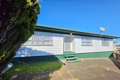 Photo of property in 61 Alabaster Drive, Papatoetoe, Auckland, 2025