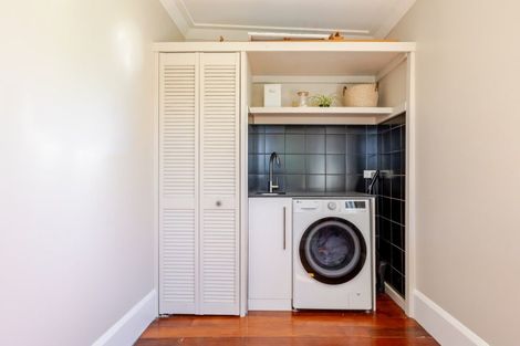 Photo of property in 6 Thistle Street, Napier South, Napier, 4110