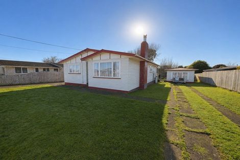 Photo of property in 65 Phillips Street, Sanson, 4817